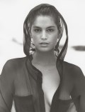 Cindy Crawford in photo shoot
