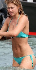Doutzen Kroes in bikini