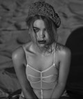 Daphne Groeneveld in S Moda