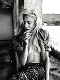 Dree Hemingway nude in V