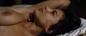 Elena Anaya nude in Habitación en Roma