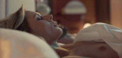Elena Radonicich nude in Il Grande Gioco