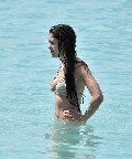Eliza Doolittle in bikini