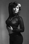 Ella Hooper in photo shoot