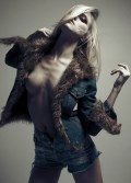 Elle Evans nude in topless photo shoot