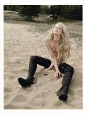 Emilia Nilsson nude in Tush