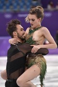 Gabriella Papadakis nude in nip slip