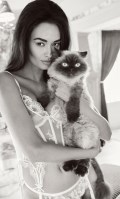 Gizele Oliveira in Numero NL