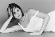 Jehane Paris in photo shoot