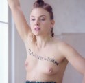 Jessy Moravec nude in Lasst die Alten sterben