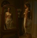Julia Mentes nude in Ida regénye