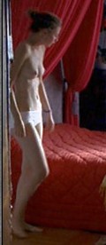 Julie Duclos nude in Les deux vies du serpent