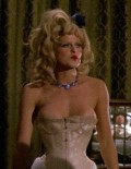 Karin Schubert nude in Vamos a matar, companeros