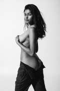 Komal Ilsanker nude in photo shoot