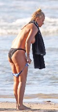 Lara Bingle nude in topless