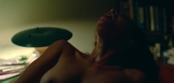 Larissa Bocchino nude in DNA do Crime