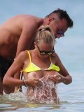 Laura Cremaschi  nude in topless