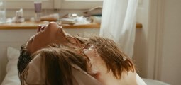 Lina Hoppe nude in Sonntag