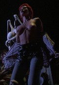 Linnea Quigley nude in The Return of the Living Dead