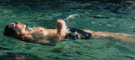 Lomane de Dietrich nude in Le retour