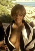María Adánez nude in El tiempo de la felicidad