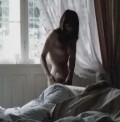 Malou Reymann nude in Se min kjole