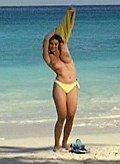 Manuela Arcuri nude in Teste di cocco