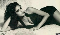 Maria Grazia Cucinotta in MAX IT