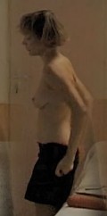 Mélanie Leray nude in Dans tes bras