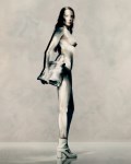 Miley Cyrus nude in Maison Margiela AW25 collection