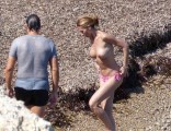 Monica Pont nude in topless