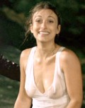 Natacha Lindinger nude in Quelqu'un de bien