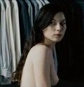 Nora von Waldstätten nude in Schwerkraft