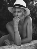 Simona Krainova nude in photo shoot