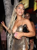 Paloma Ford nude in Nip slip