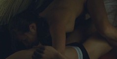 Pénélope Leveque nude in La régate