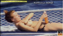 Raffaella Berge nude in Topless sunbathing