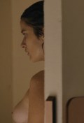 Rebecca Marder nude in De grandes espérances