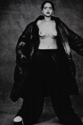 Rihanna nude in photo shoot