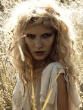 Romina Lanaro  in photoshoot