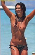Rosy Dilettuso nude in Topless swimming
