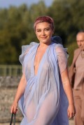 Florence Pugh in see  through