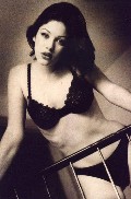 Sarah Felberbaum in Unknown Magazine