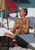 Shayna Taylor nude in topless