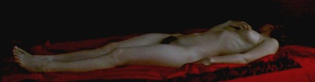 Sophie Quinton nude in Qui a tué Bambi?