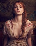 Sophie Turner II in Edit