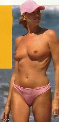 Stefania Orlando  nude in Topless sunbathing
