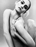 Suzanne Diaz in photoshoot