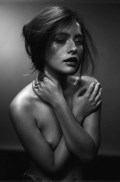 Teresa Oman nude in Russh