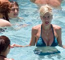 Tori Spelling in bikini